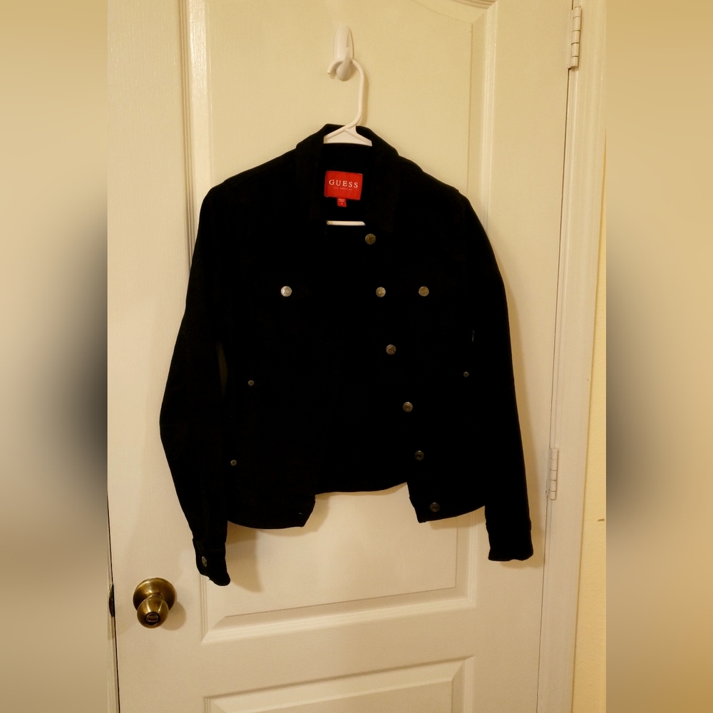 GUESS Women's Jean Jacket in Black